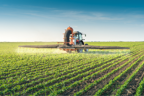 What is climate-friendly fertilizer and how can it be made?